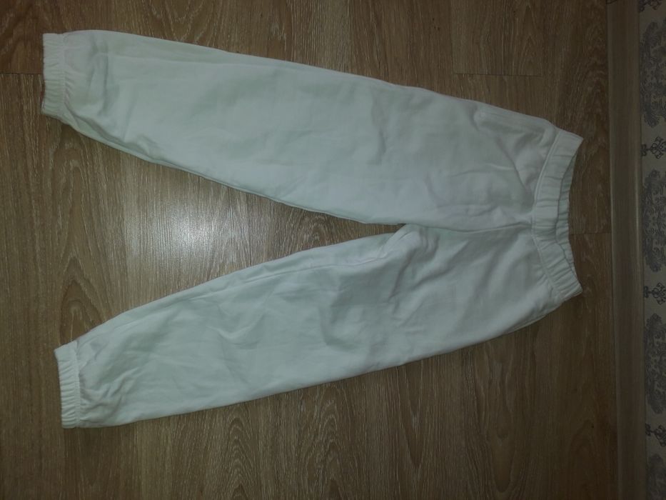 Белые спортивные трико размер S