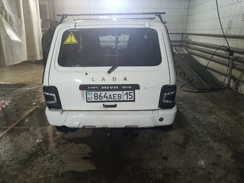 Продам ВАЗ -21214 Нива