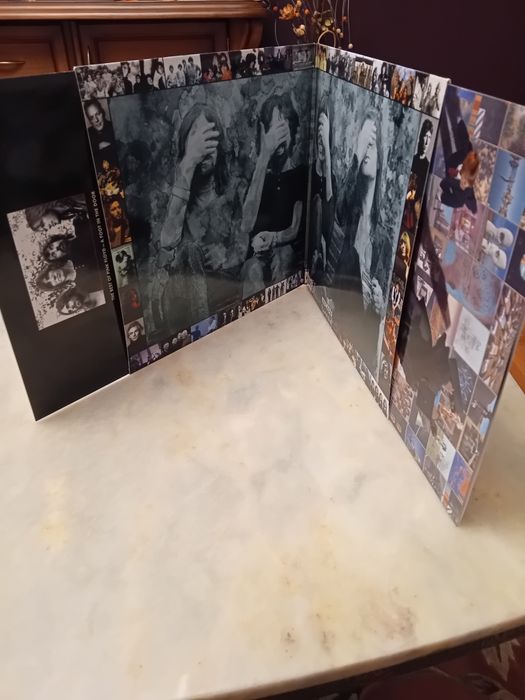 The Best of Pink Floyd - A foot  in the door. 2 LP