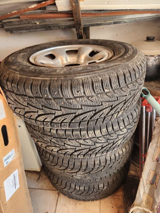 Продается 235/75/R15