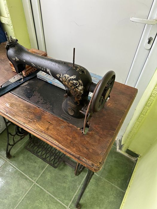 Mașină de cusut Singer – Funcțională, stare excelentă, 800 lei neg