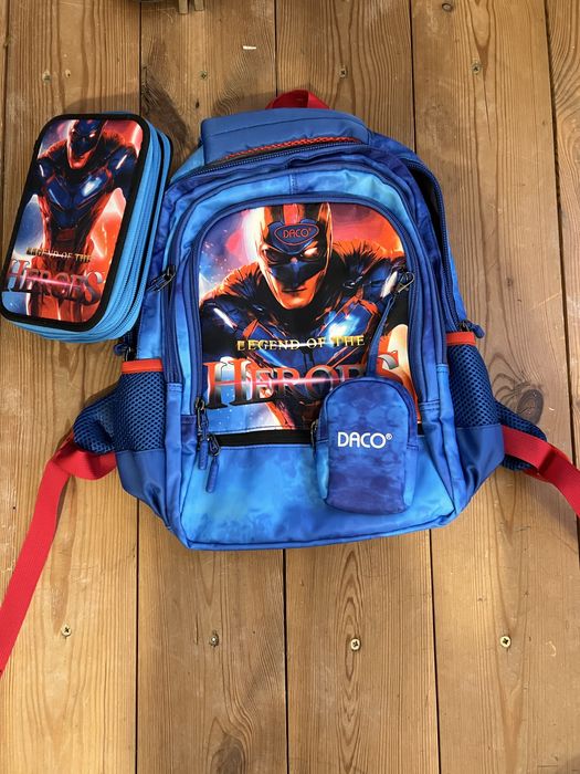 Ghiozdan scolar de băieti