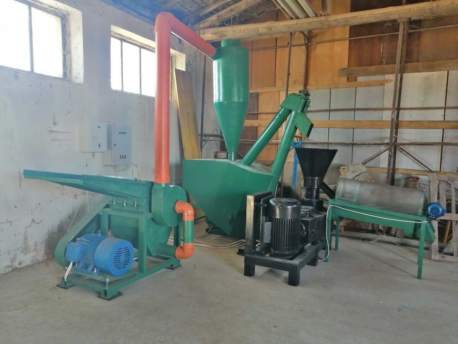 Presa peleti rumegus / granulator furaje cereale