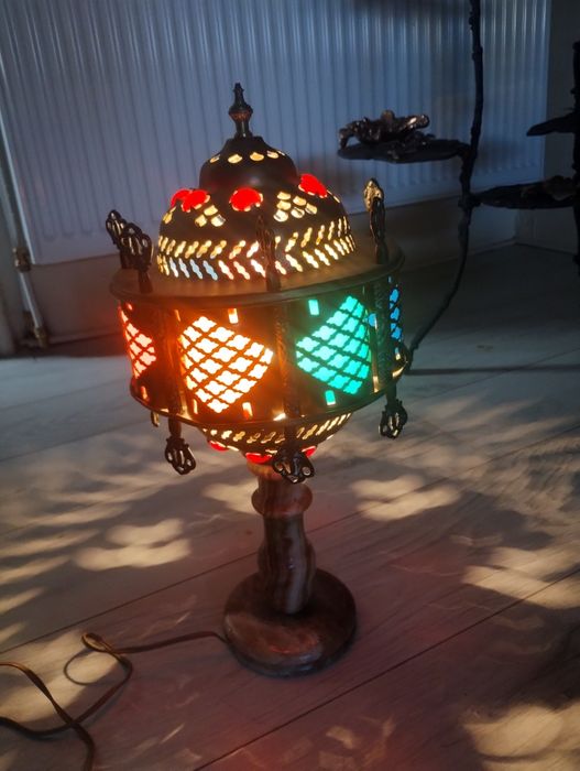 Lampă orientală deosebită