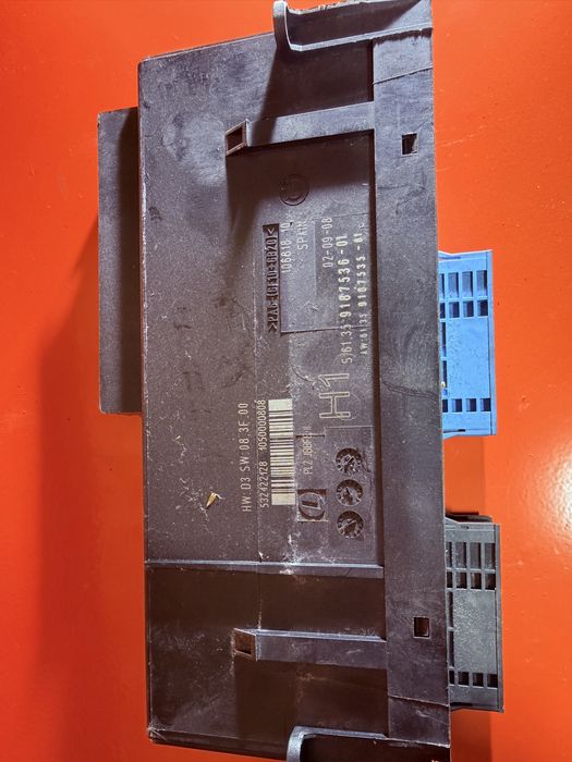 Комфортен модул за BMW E9x, E8x, F10, F11