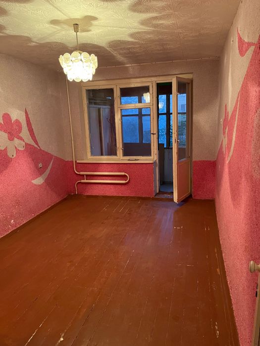 2 xonali uy ijaraga beriladi. 2-18 da 3 etaj