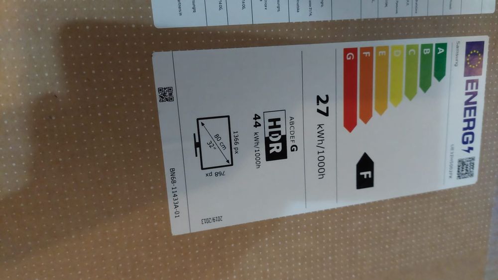 TV Samsung H5000 32″ Smart, HD, ca nou, foarte puțin folosit