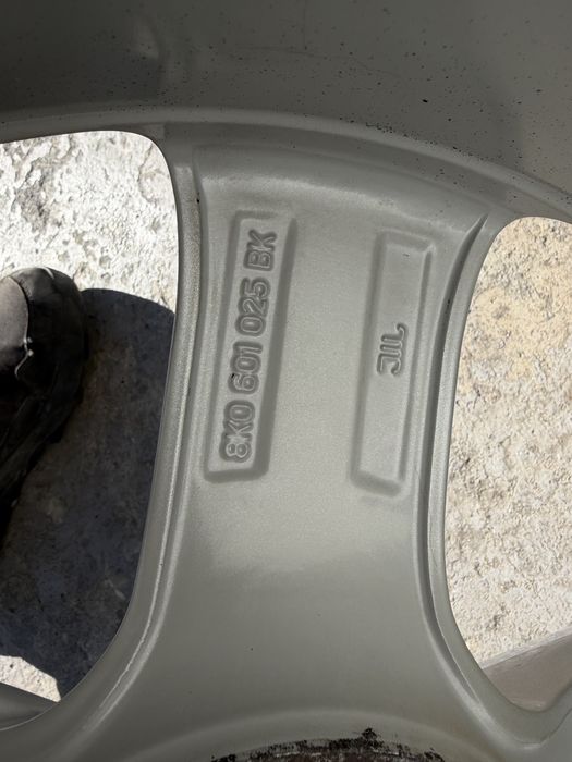 Джанти с гуми 17 за Audi A4 A6, Ауди