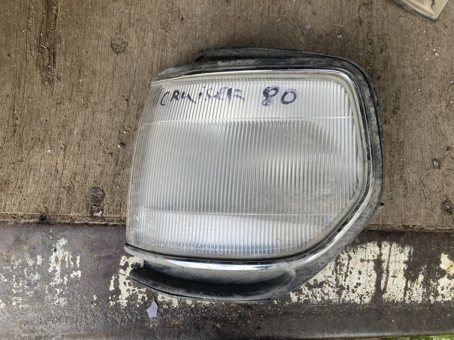 Указатель поворота габарит левый Тойота Лэнд Крузер 80