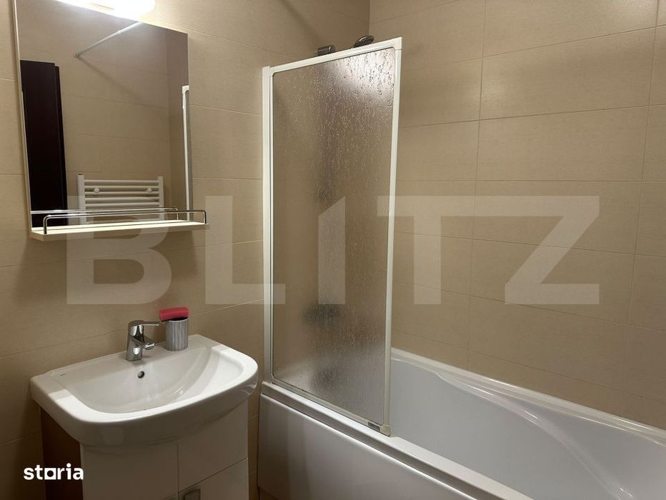 Apartament 1 camera decomandat, 39 mp + terasa 6 mp, Pietroasa