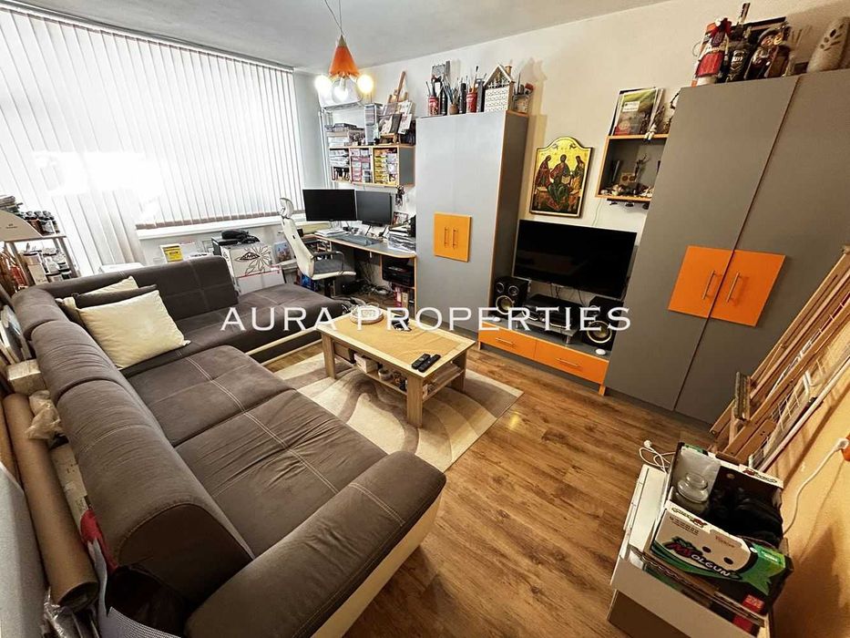 Продава се Тристаен апартамент в Разград, Бели Лом - 95 кв.м за 1342 €/кв.м - Снимка #1