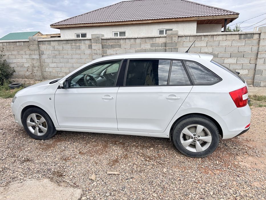 Продам Skoda Rapid
