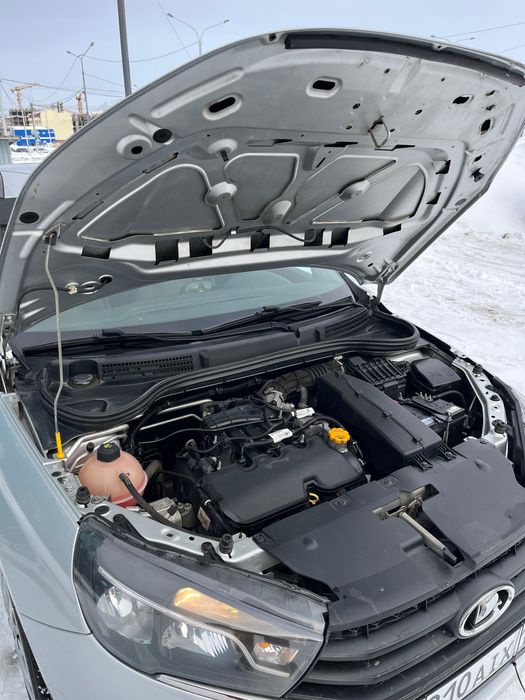 Машина, Веста состояние очень хорошое