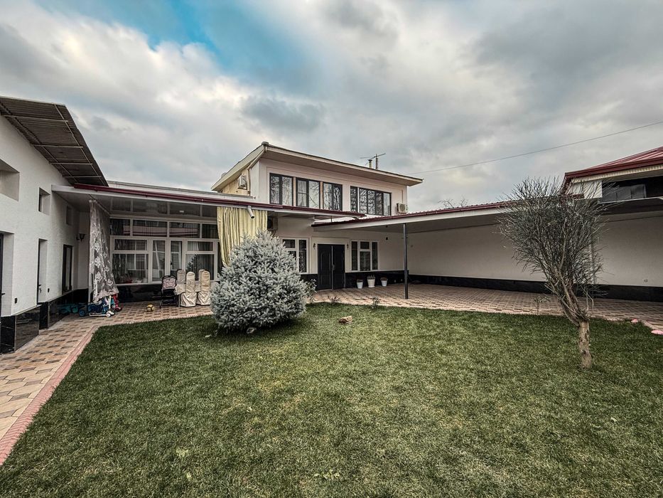 СРОЧНО Продается участок с двумя домами вместе