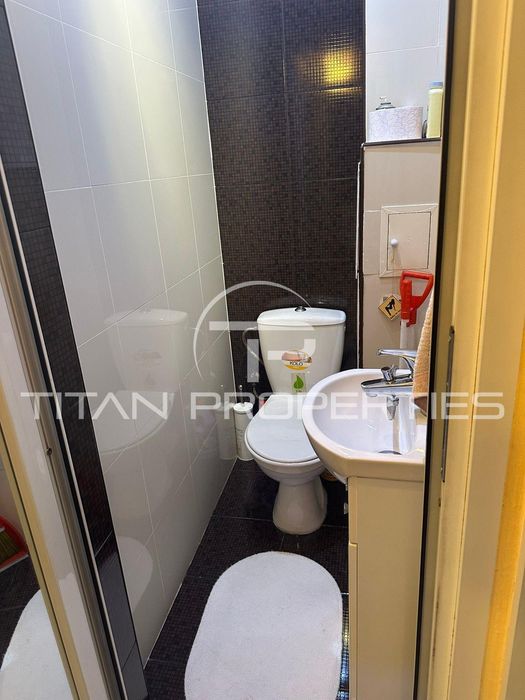 Продава се Тристаен апартамент в София, НПЗ Средец - 100 кв.м за 1683 €/кв.м - Снимка #9