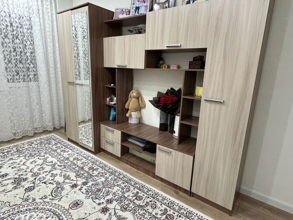 Продам стенку в хорошем состоянии