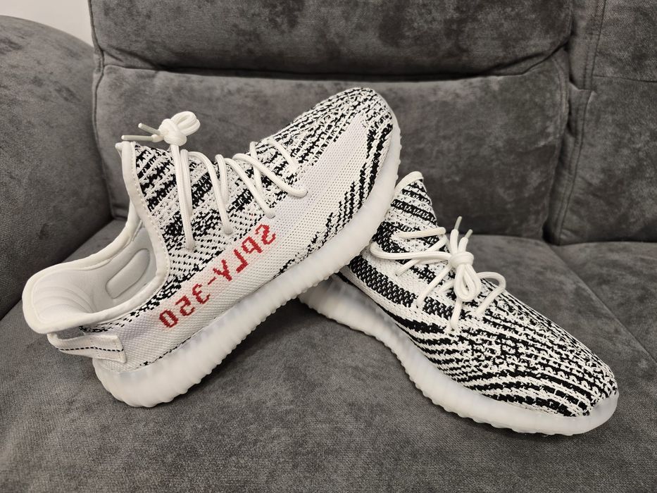 Adidas yezzi nr 41-45 preț 350 lei