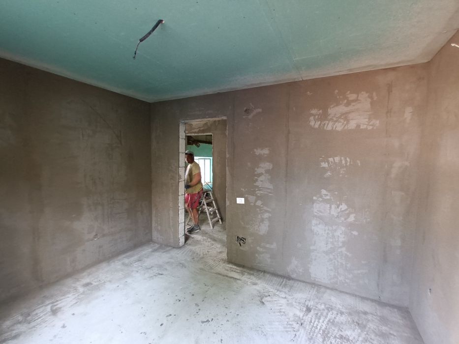 Tencuiala mecanizata