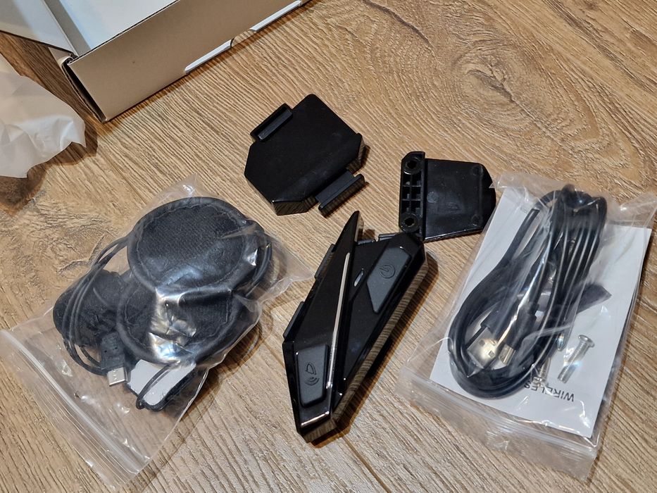Casti audio pentru casca motocicleta atv wireless headset , produs nou