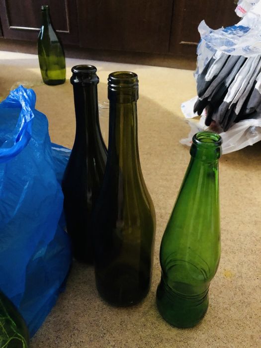 Бутылки для декора продам