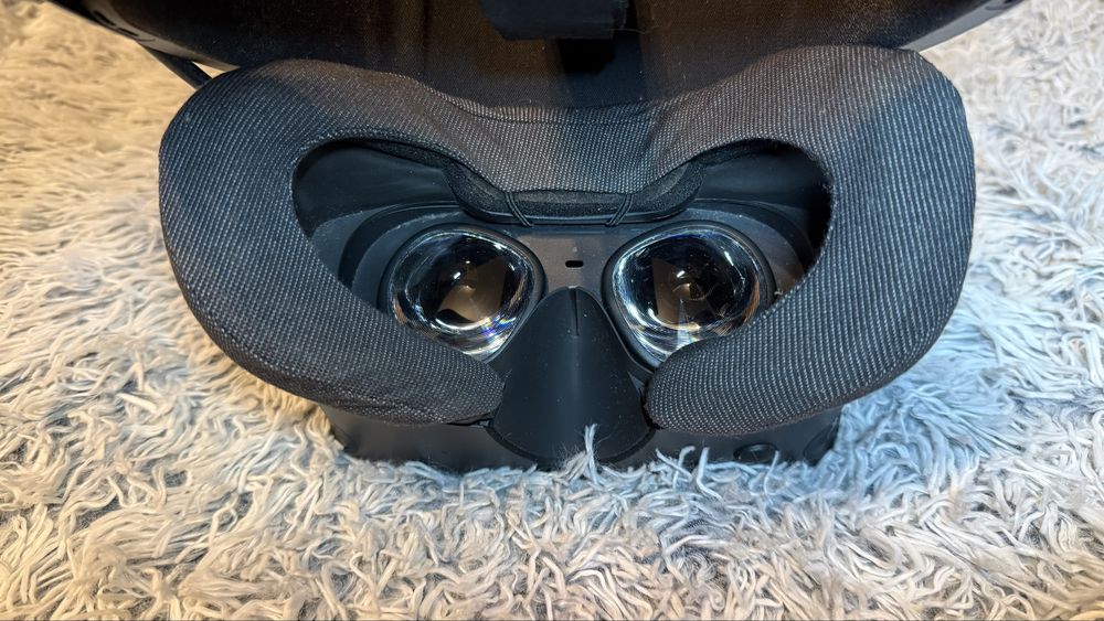 Oculus Rift S – stare foarte bună + 2 huse VR Cover