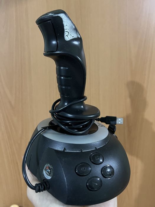 Джойстик игровой