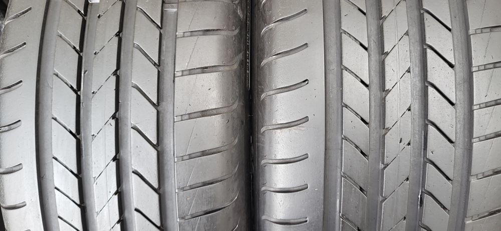 2 anvelope 235 45 19 goodyear runflat mercedes 2016 7mm