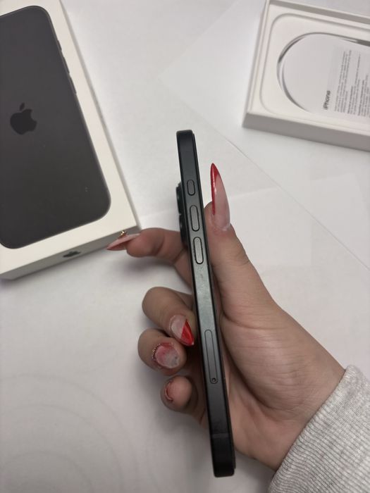 iphone 16 cu folie privacy