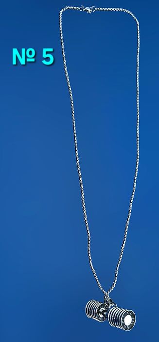 Фитнес/Спортно колие от медицинска  сплав с дъмбели , гири и дискове