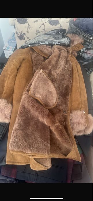 alendelon haina de piele naturala imblanita in stare perfecta