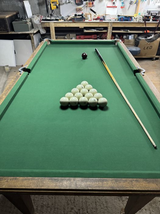Продается:Бильярдный стол