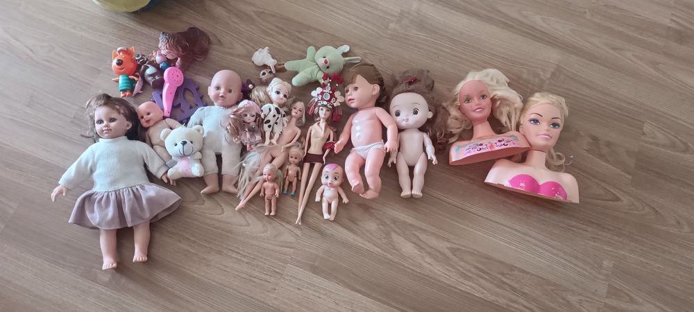 Отдам игрушки, кукол