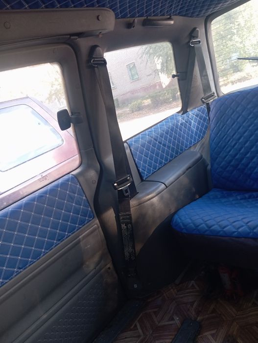 Продам авто крайслер