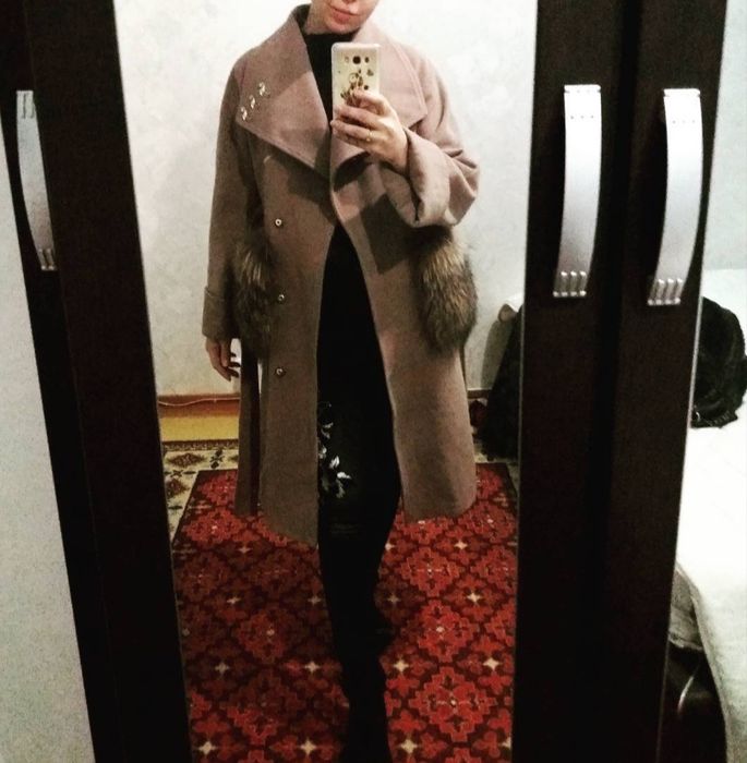 Шикарное пальто.