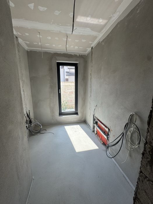 Casa de vanzare Micro 3 / PUZ aprobat si Autorizatie Clinica Stomatologica 5 cabinete