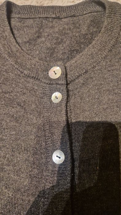 Pulover 60% lâna virgina, mărimea M-L