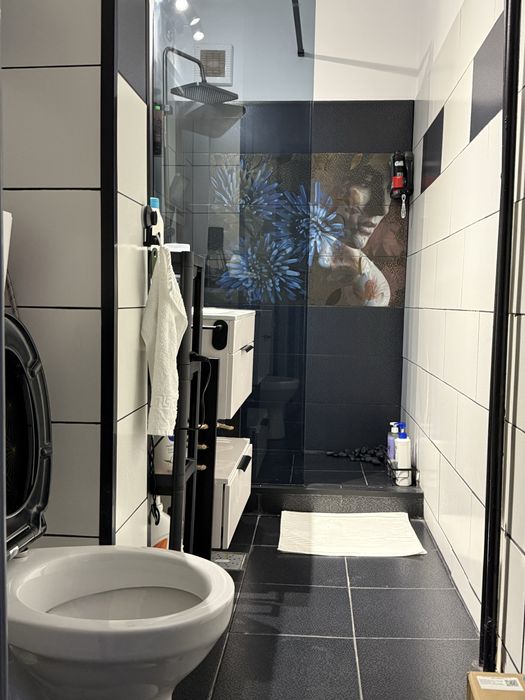 Garsonieră modernă ultracentral Ploiești (Piața Victoriei)