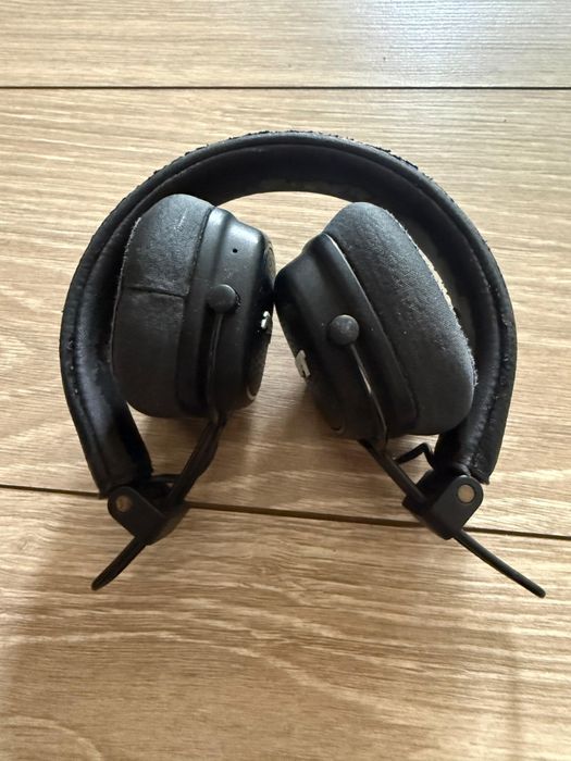 Наушник Marshall