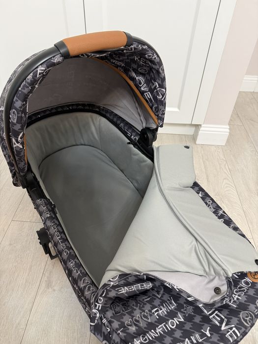 Продам коляску cybex 2 в 1