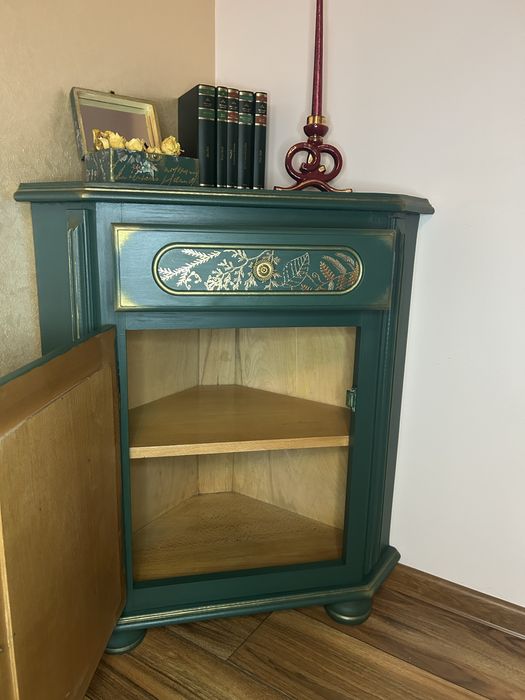 Mobila/comoda reconditionata manual