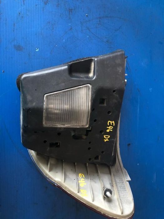 stop tripla pe aripa dreapta spate bmw seria 3 e46