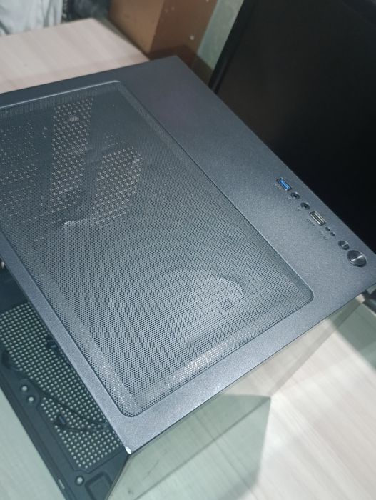 Корпус аквариум для компьютера