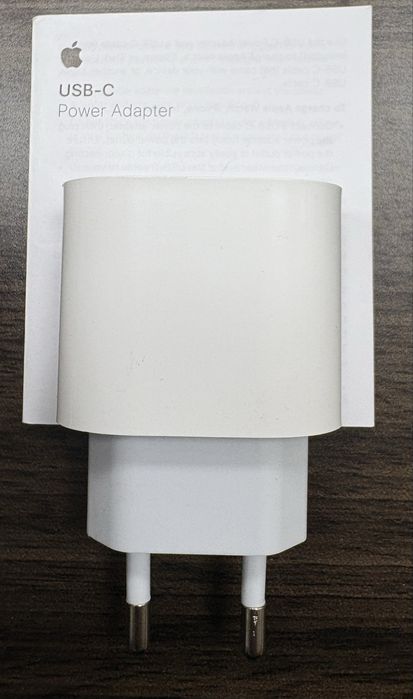 Зарядно Apple 20W