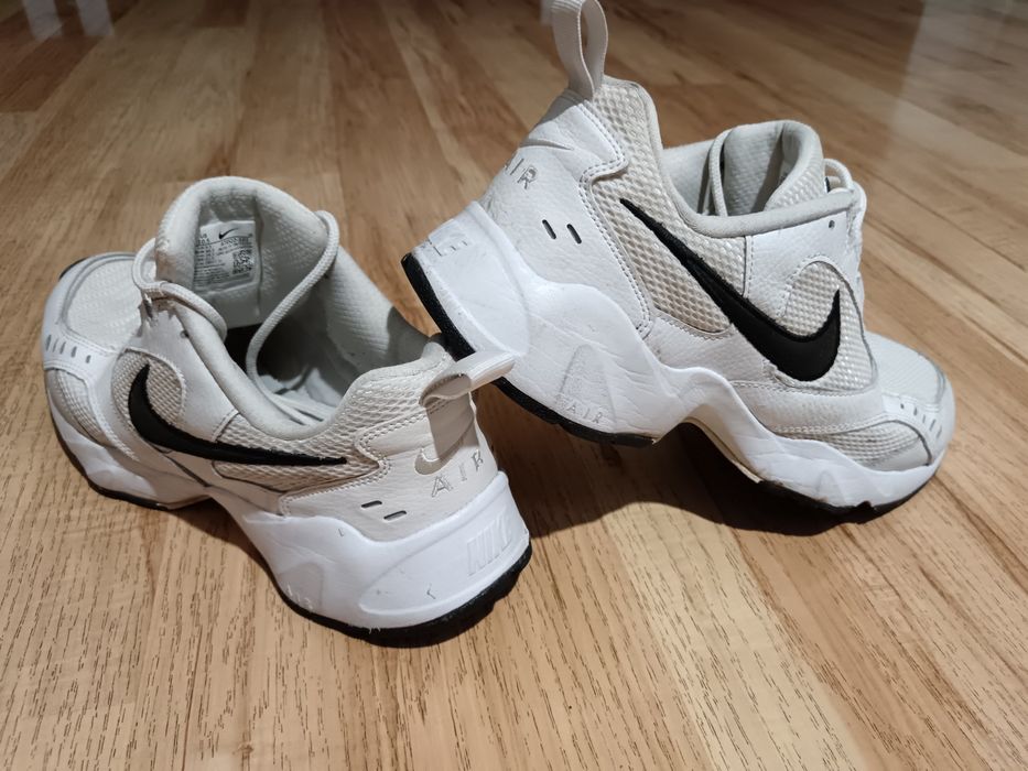 Nike Air Heights...