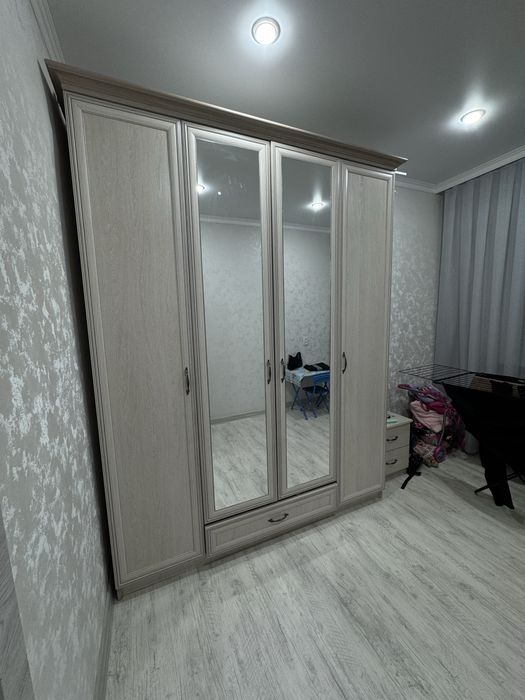 Сапльный шкаф состаяние б/у