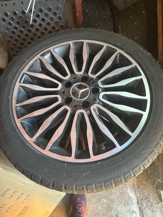 Jante plus anvelope cauciucuri 245/45/18 Mercedes C,E,V Class