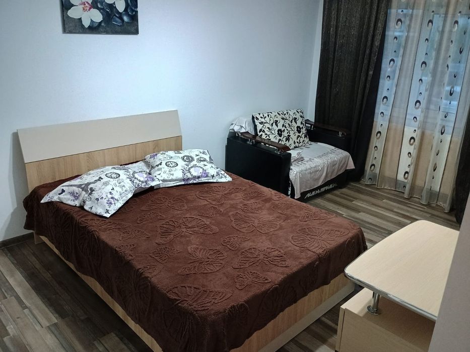 Inchiriez garsoniera in regim hotelier,  parter