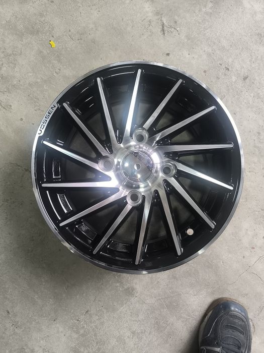 13 Vossen diska komplek yangi 4..114 Damas Matiz shundoq tushadi