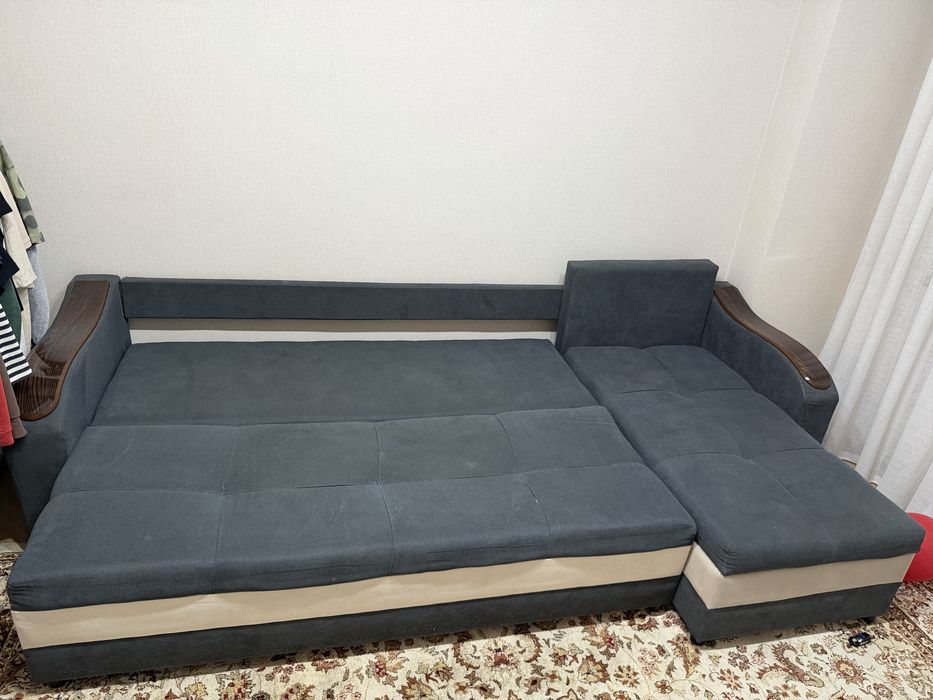 Продам диван б/у