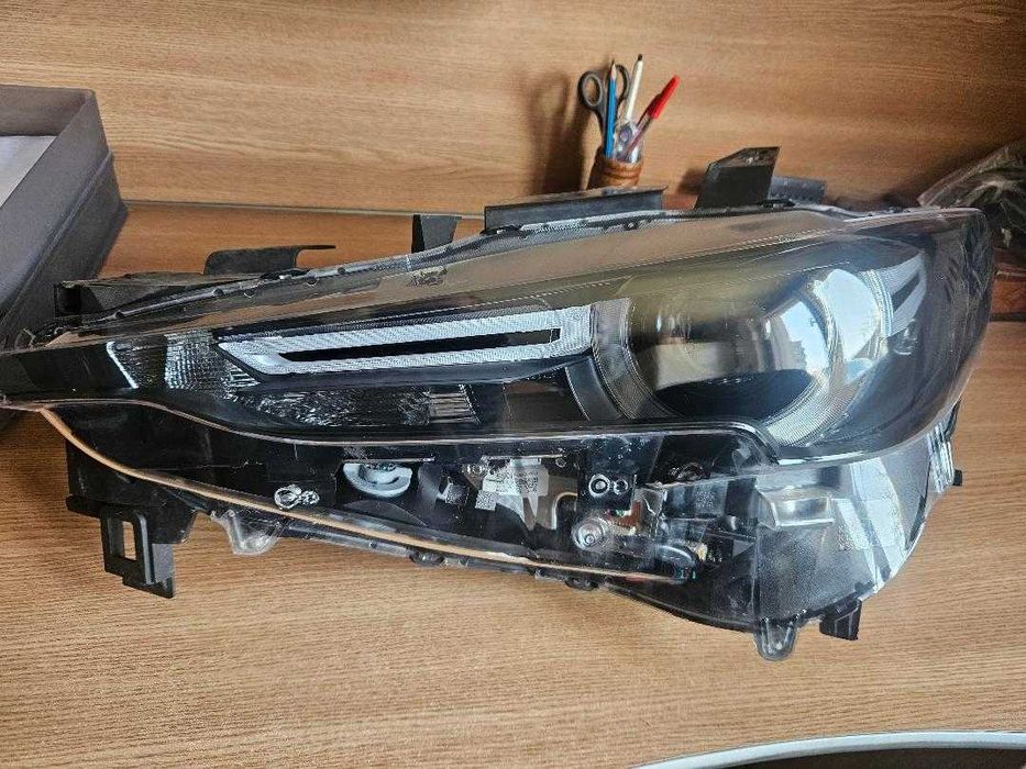 Mazda CX-5 KF Far Stanga full led COD KB8N51041M 2016 - 2025
